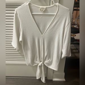 Flowy White T-shirt with Tie Front